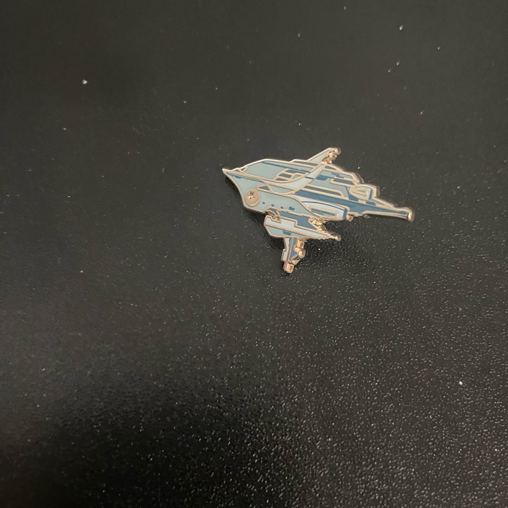 Disney Pixar WALL·E Pin – Axiom Spaceship